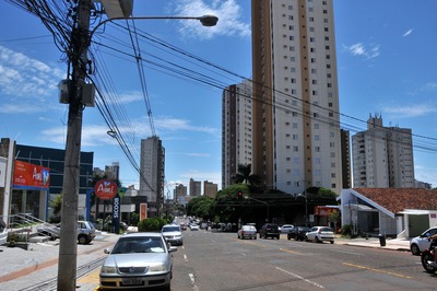 Na área central de Campo Grande, a valorização de imóveis chega a 7%, segundo levantamento da Câmara Imobiliária - Foto: Valdenir Rezende / Correio do Estado