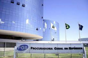 PGR investiga dois saques feitos por Renan em 2012 e 2014 que somam R$ 300 mil PGR investiga dois saques feitos por Renan em 2012 e 2014 que somam R$ 300 mil