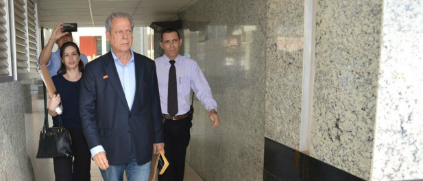 Em carta, Dirceu critica Moro por manter sua prisão desde 2015 © Agência Brasil
