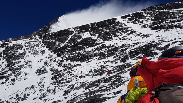 Sete desaparecidos nos Himalaias após avalanche