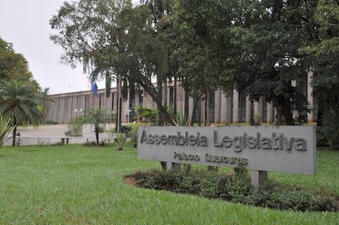 Ordem do Dia: Aprovada inclusão da tipagem sanguínea em documentos