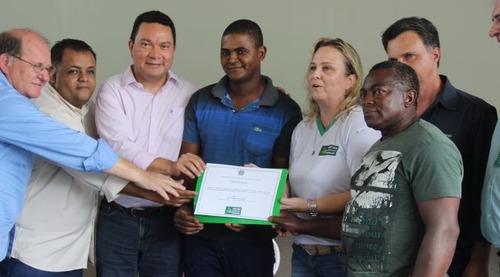 Produtos da comunidade Furnas do Dionísio agora tem selo de Agricultura Familiar