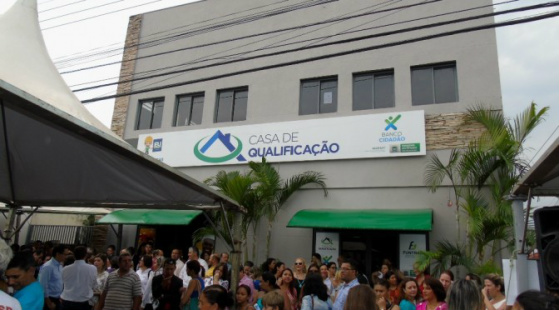 Casa de Qualificação da Funtrab entrega certificados à terceira turma