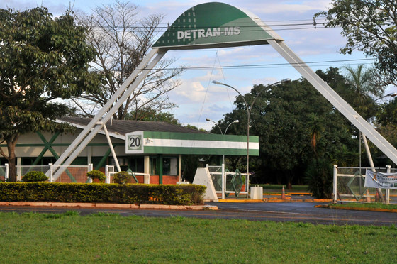 Denúncias de nepotismo investigadas pelo MPE podem derrubar diretor do Detran No órgão, trabalham parentes de pessoas em cargos de chefia - Foto: Valdenir Rezende / Correio do Estado