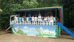Caminhão adaptado onde serão realizadas as atividades
