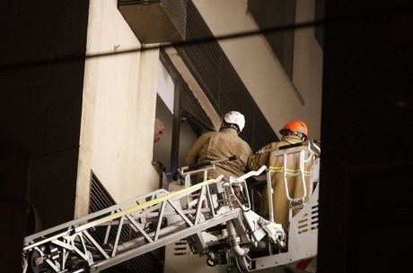 Peritos concluíram perícia no local
Fernando Frazão/Agência Brasil