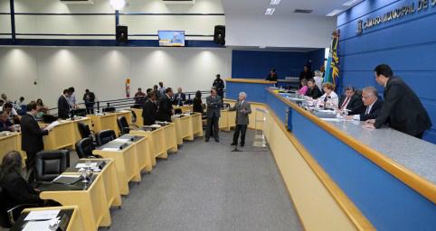 Vereadores votam três Projetos na sessão ordinária desta terça-feira