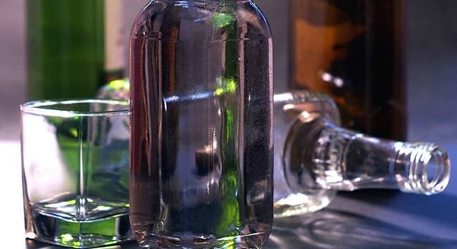 Vodka pode se tornar alternativa de renda para moradores da região de Chernobyl. Pixabay
