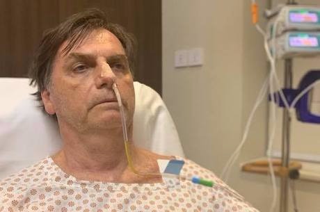 Bolsonaro tuitou de hospital
Reprodução/Facebook