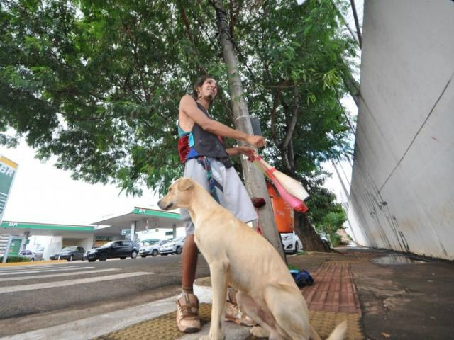 Amizade além das ruas. (Foto: Marcelo Calazans)