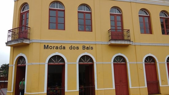 Semana com samba, rock e blues no happy hour da Morada dos Baís