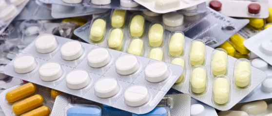 Preços de remédios sobem até 4,76% Preços de remédios sobem até 4,76%