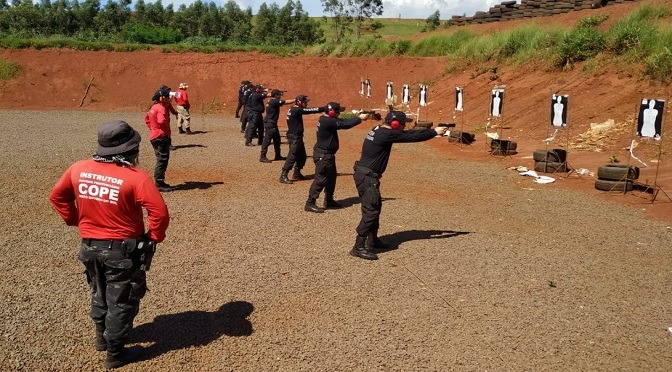 Agepen capacita policiais penais para atuarem em vigilância de muralhas e escolta