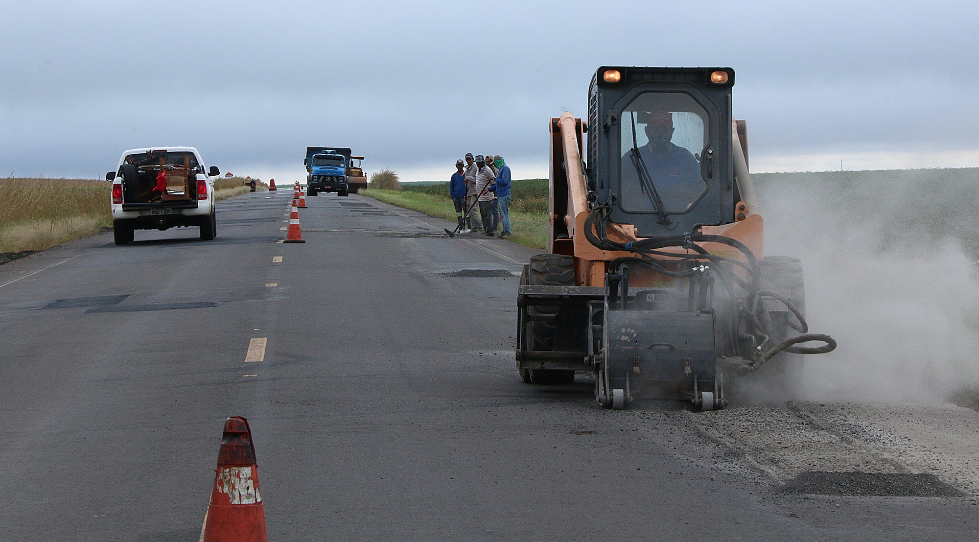 Obras na MS-306 vão gerar empregos e movimentar economia em 3 cidades