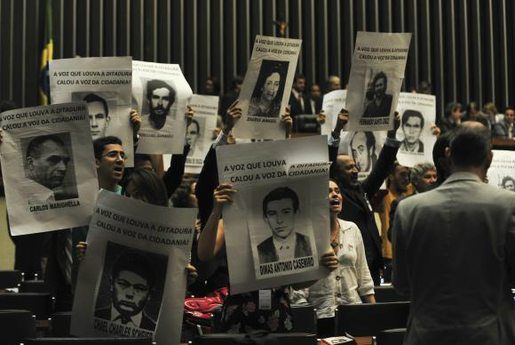 Comissão reconhece 434 mortes e desaparecimentos durante ditadura militar CNV confirma em relatório mais de 200 desaparecidos políticos durante a ditadura militarAntonio Cruz/ Agência Brasil