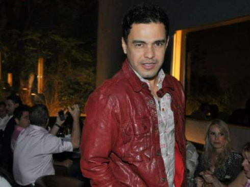 Após série de polêmicas, Zezé volta a seguir Zilu no Instagram Foto Instagram