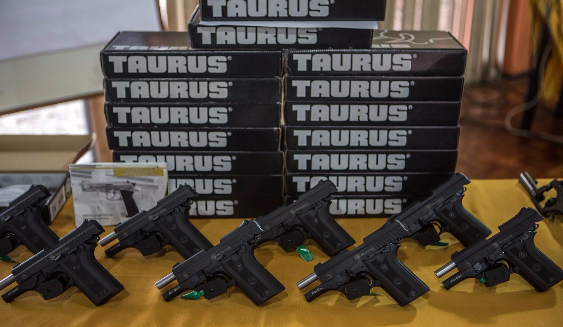 Pistolas da fabricante brasileira Taurus. MAURILIO CHELI/SMCS