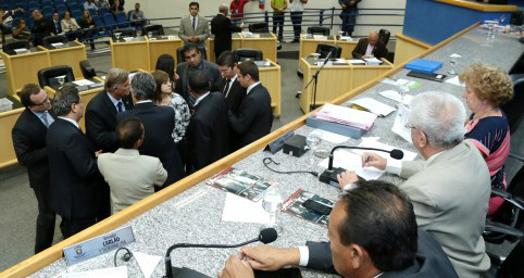 Vereadores votam dois Projetos na sessão ordinária desta terça-feira