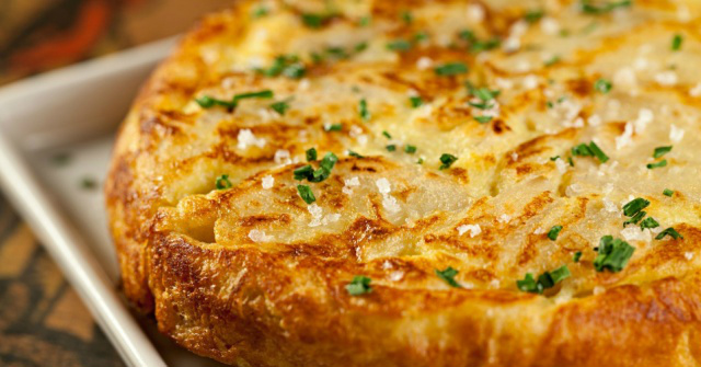 Saiba preparar uma saborosa tortilla de batata