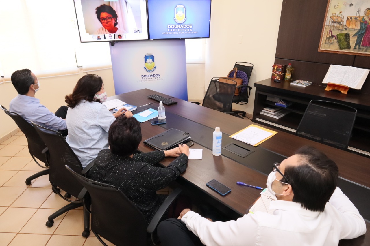 Prefeitura consegue doações da JBS e pede implantação de 80 leitos no hospital de Campanha Divulgação