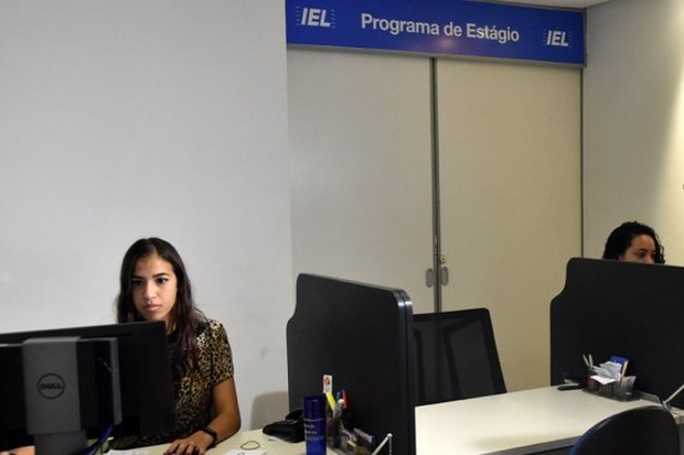 IEL anuncia 1,3 mil vagas de estágio no Estado para preencher até fevereiro