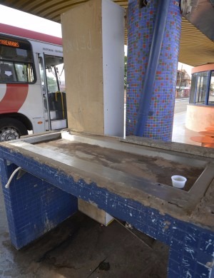 Terminais de transbordo são alvo constante de vândalos