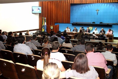 Workshop foi proposto pelo deputado Renato Câmara e faz parte dos trabalhos da Frente Parlamentar de Regularização Fundiária
