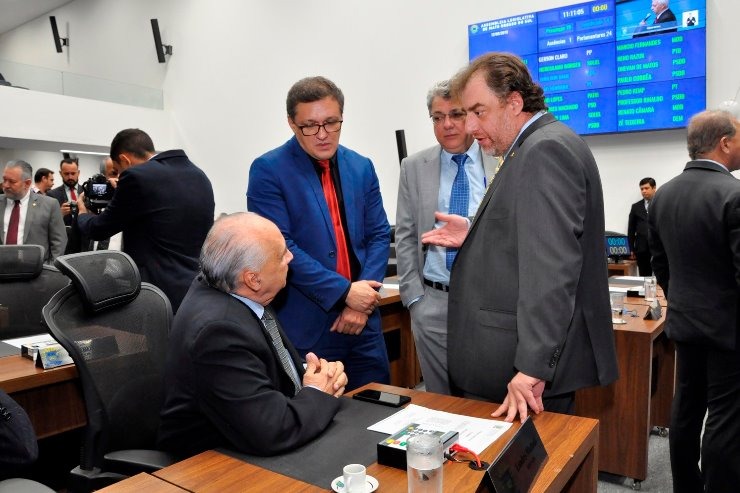 Oito propostas devem passar por votação na Ordem do Dia desta terça-feira Luciana Nassar