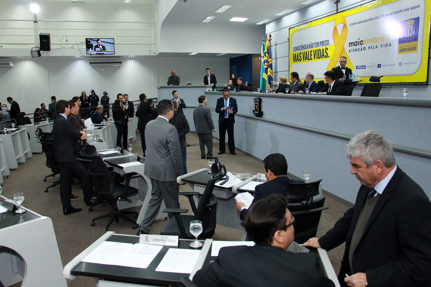 Vereadores votam sete projetos de lei na sessão de terça-feira Vereadores votam sete projetos de lei na sessão de terça-feira