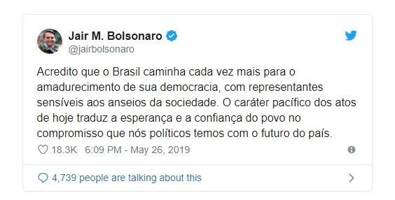 Presidente destaca "caráter pacífico" de atos em defesa do governo Presidente destaca "caráter pacífico" de atos em defesa do governo