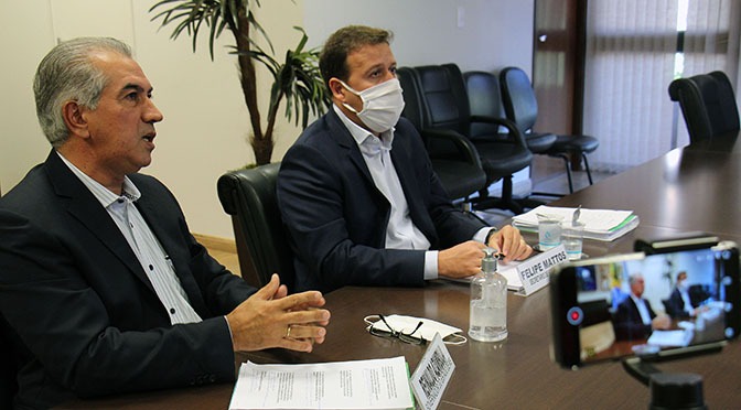 Governador de MS participou de videoconferência acompanhado do secretário estadual de Fazenda, Felipe Mattos. Chico Ribeiro