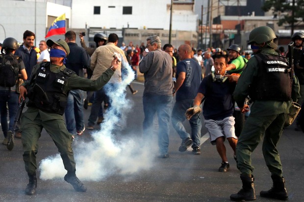 Rússia diz estar pronta para negociações sobre crise na Venezuela (Reuters)