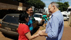 Prefeito visita bairros e acompanha execução de obras que beneficiam moradores de Ponta Porã Prefeito visita bairros e acompanha execução de obras que beneficiam moradores de Ponta Porã