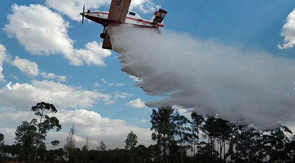 Avião do 2º Esquadrão de Aviação Operacional do Corpo de Bombeiros do DF que atuará no combate aos incêndios em MS