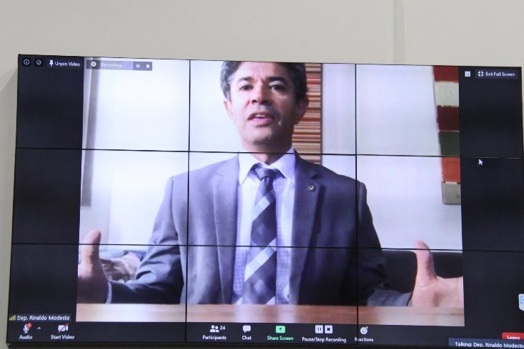 Projeto prevê campanhas contra a violência autoprovocada decorrente da pandemia Professor Rinaldo está preocupado com a saúde mental da população sul-mato-grossense. Wagner Guimarães