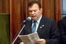 Projeto de lei propõe disponibilizar holerite em braille para servidor Projeto de lei propõe disponibilizar holerite em braille para servidor