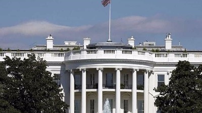 Congresso pede à Casa Branca dados sobre uso de email pessoal