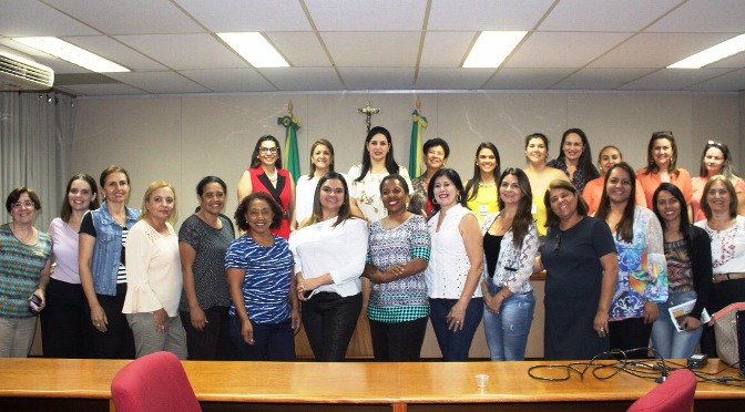 Fórum de mulheres reuniu representantes de diversos municípios de Mato Grosso do Sul em 2017.