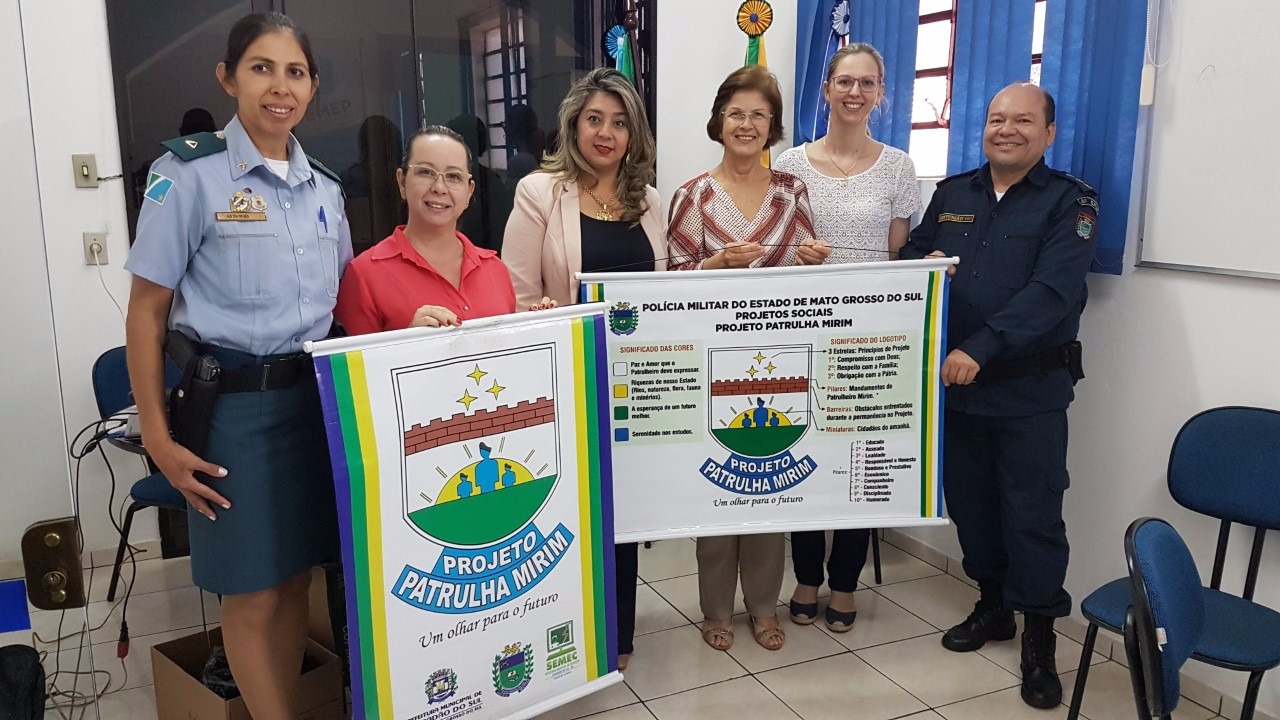 PM apresenta Projeto Patrulha Mirim à Secretaria de Educação de Ponta Porã PMMS apresenta projeto Patrulha Mirim a Prefeitura de Ponta Porã Foto: Lécio Aguilera