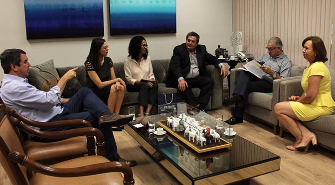 Governador recebe superintendente estadual do IBGE para discutir Censo Demográfico 2020 Foto: Chico Ribeiro