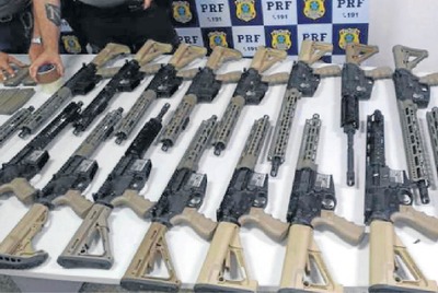 Armas vindas do Paraguai abastecem facções criminosas nos morros cariocas - Foto: Arquivo