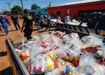 OAB/MS e PF levam esperança em tempos de crise à comunidade campograndense