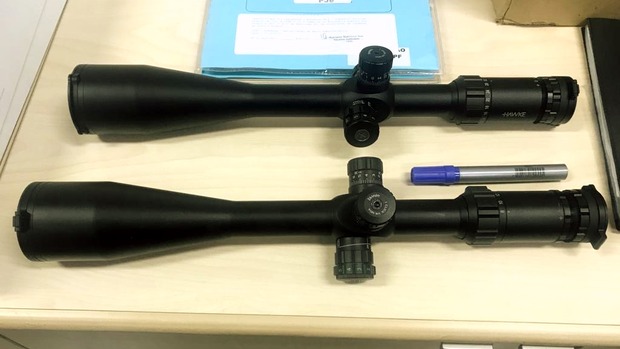 Lunetas de precisão para armas de fogo são apreendidas em carga