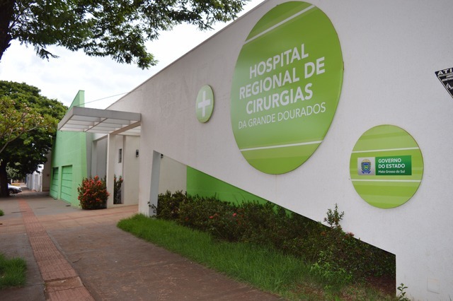 Homologada contratação de empresa que assumirá hospital sem atendimento há mais de um ano Prédio foi inaugurado em junho de 2015, onde funcionava o antigo Hospital São Luiz - Crédito: Arquivo/Dourados News