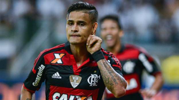  Getty Images Flamengo tenta aumentar valor de patrocínios no uniforme.