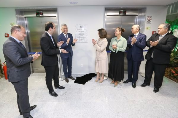 PGR e diretor-geral da ESMPU inauguram nova sede da instituição Divulgação