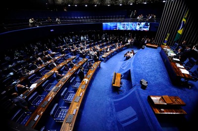 Plenário do Senado durante sessão sobre a urgência na votação sobre o afastamento de Aécio Neves
Foto: Agência Senado