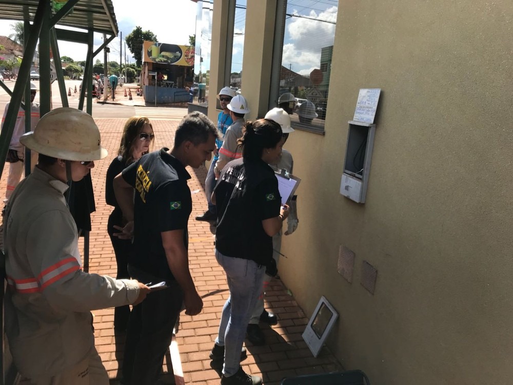 Polícia faz 'ação surpresa' em Maracaju e prende 4 em flagrante por furto de energia Ação contra furto de energia foi deflagrada nesta quarta-feira (21) (Foto: Polícia Civil/Divulgação)