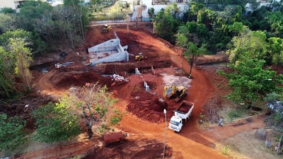 Quase pronta, represa na Praça das Águas vai ajudar a evitar enchentes na Bacia do Prosa