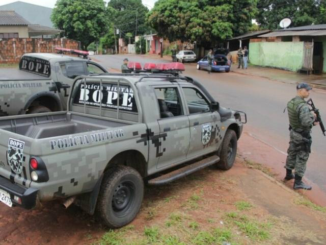 38 foragidos da justiça estao sendo procurados em Campo Grande ( Foto: CG News/Marcos Erminio)